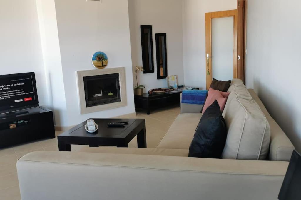 Amazing Lodge By The Ocean - Fully Equipped! Ерисейра Екстериор снимка